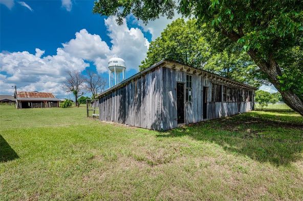 3304 N Highway 77, Waxahachie, TX 75165